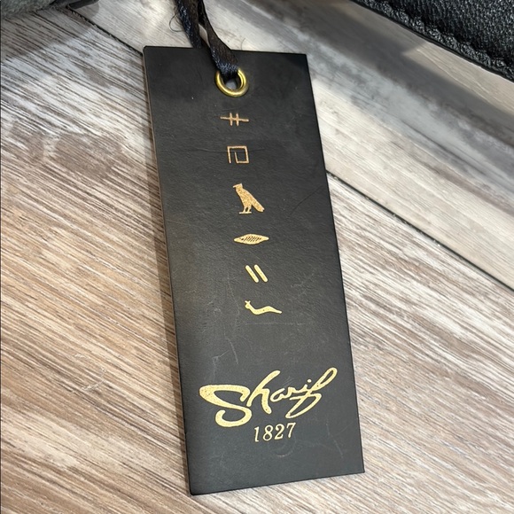 Sharif Gray and Black Lion Door Knocker Shoulder Bag with Ornate Design - Picture 5 of 9